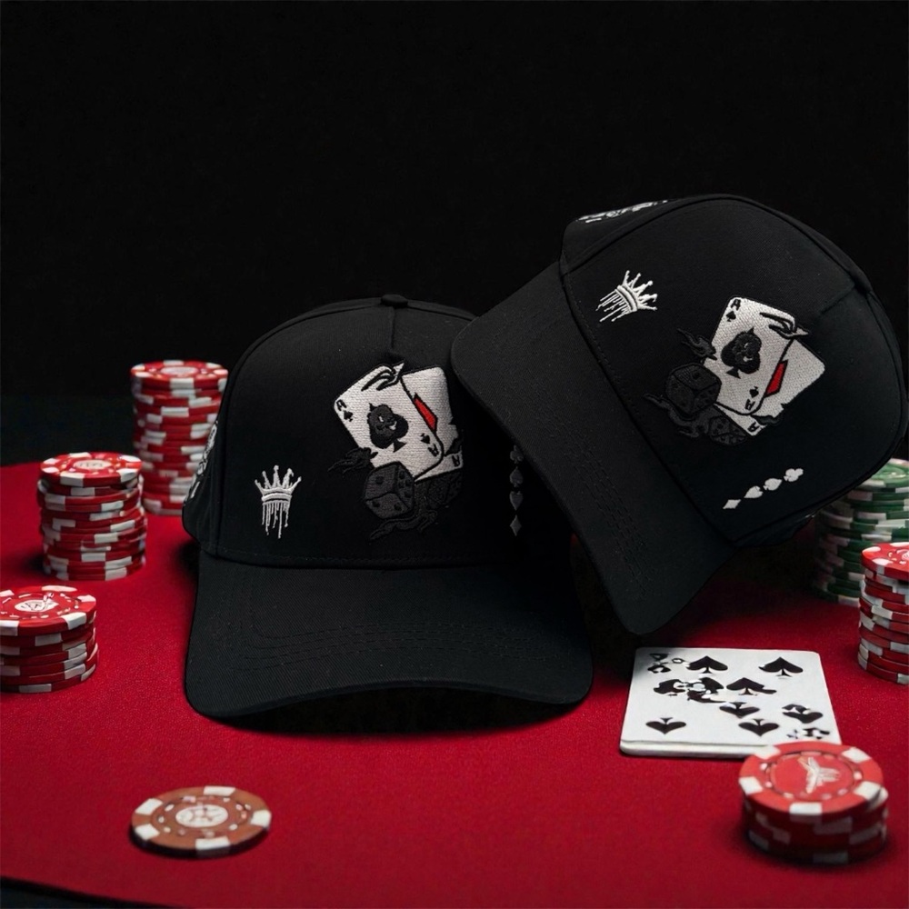 Snap-Back Poker Trucker Hat For Men - Black